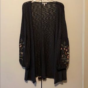 Maurice’s gray sweater with embroidery